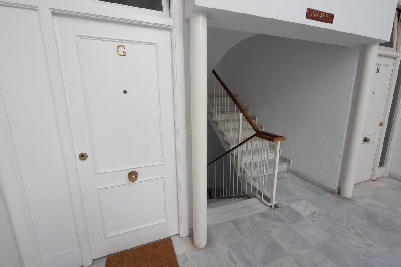 カディスDuplex La Corralaアパートメント エクステリア 写真